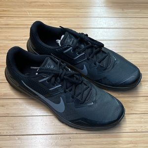 Nike Varsity Compete TR3, size 13